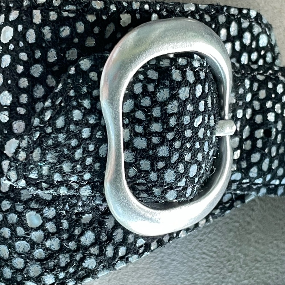 Dansko Black Sandals Sparkly Adjustable Comfort - Picture 5 of 7